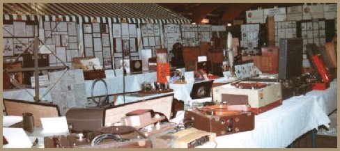 EXPOSITION SUR LES ENREGISTREURS 